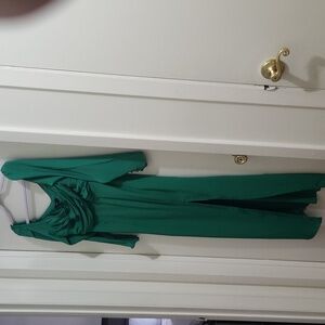 Forever 21 Green ruched Vneck High Split Dress Size S